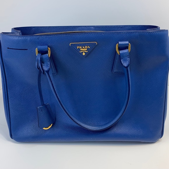 Prada Purse - Picture 2 of 8